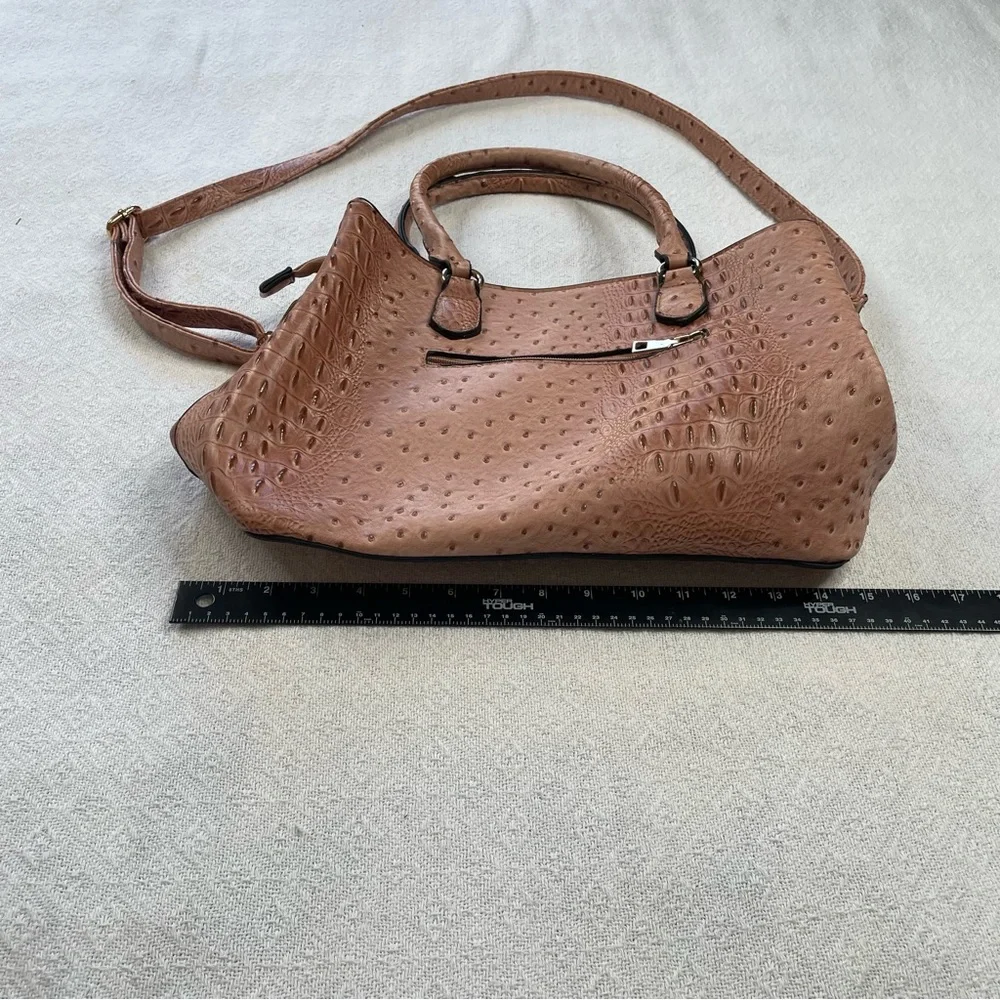 Elegant Caramel & Brown Textured‎ Handbag and Wallet Set. Shoulder